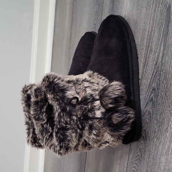 Cozy faux fur ski barbie booties - Picture 6 of 10